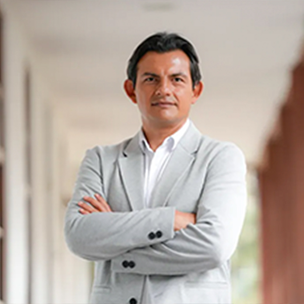 Alejandro Reyes