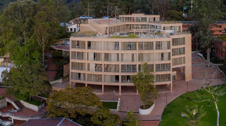 Panorámica del campus de Uniandes